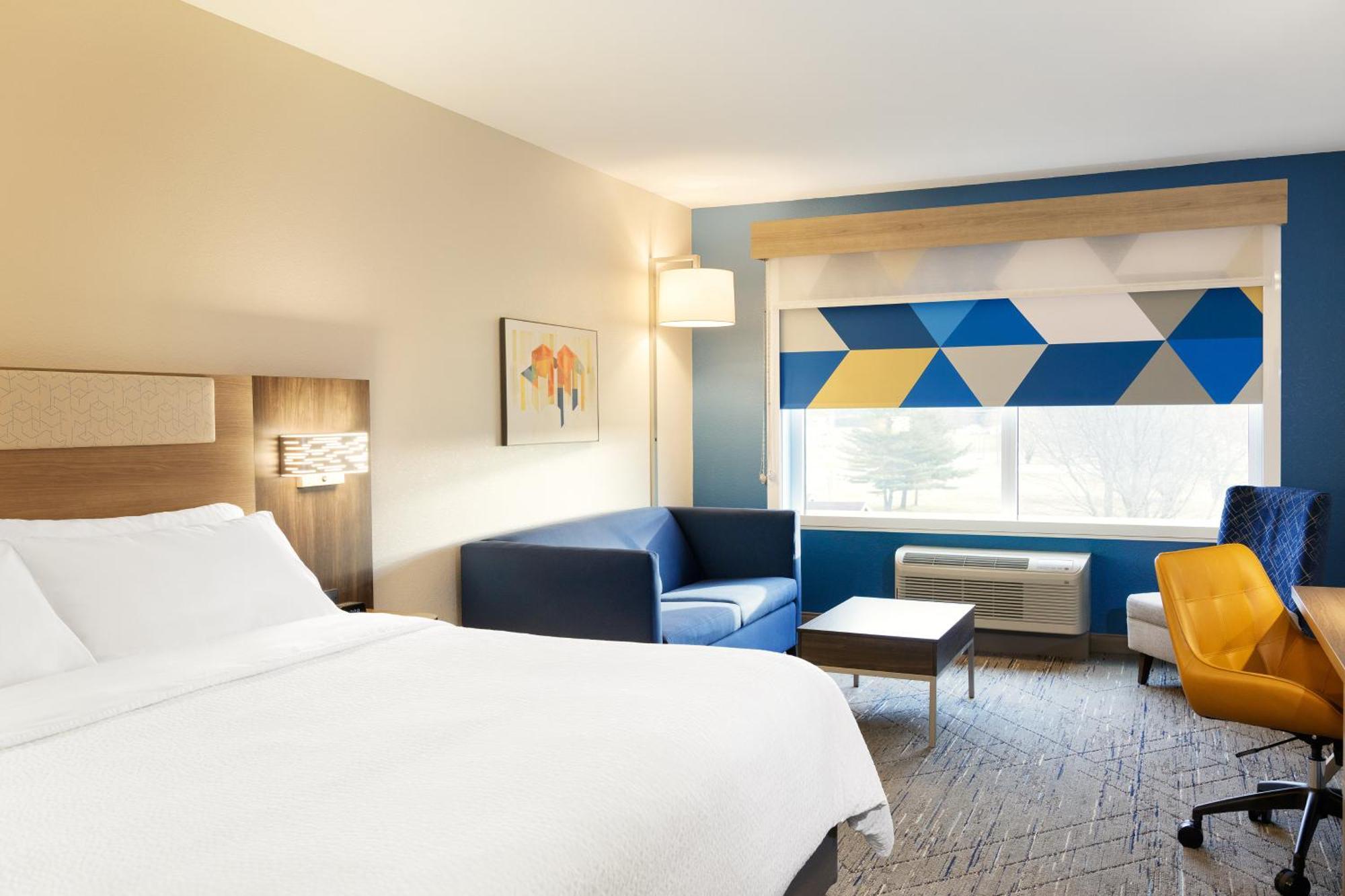 Holiday Inn Express & Suites Weatherford By Ihg Exterior photo